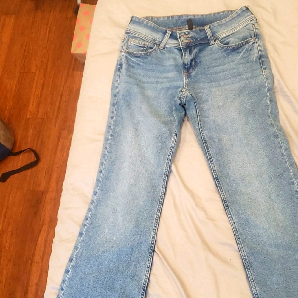 Jean pants